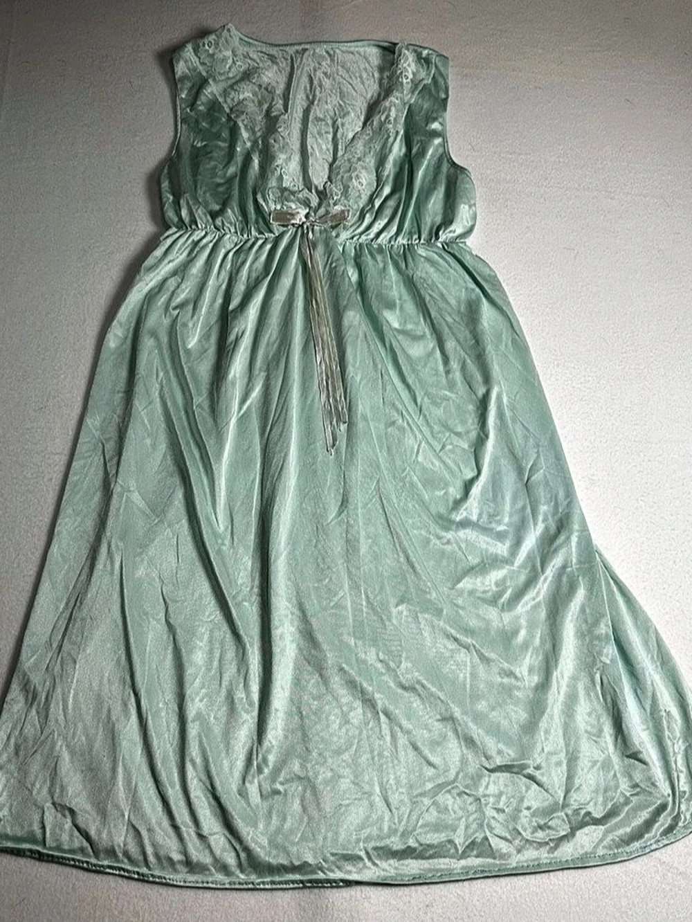 Katz Floral Lace Nightgown in Green Size Medium